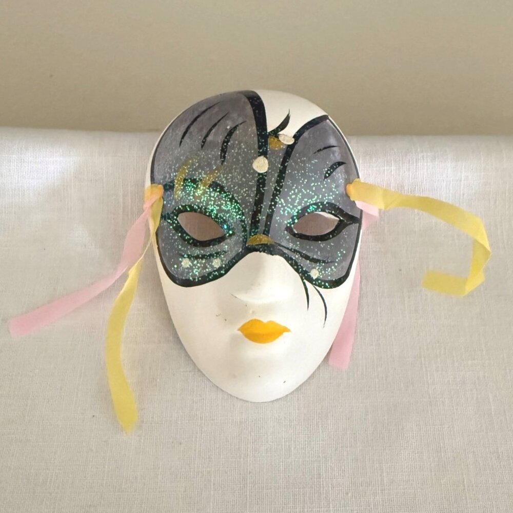 Decorative Venetian Style Wall Decor Mask Glitter Accents Mardi Gras Masquerade